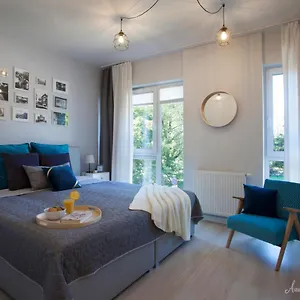 Apartment Olszowa 14 By The River, Warsaw
