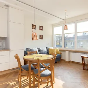 Apartment Piekna 2-bedroom, Warsaw